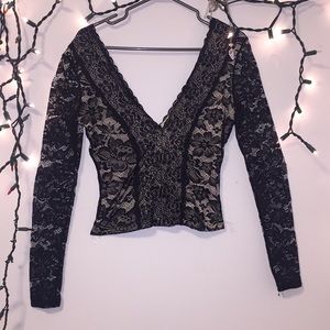 Sexy Lace Low-cut Long Sleeve